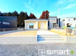 ～新規物件が誕生です～
・皆様お待たせいたしました。城里町石塚に新規物件が誕生いたしました。
・このエリアでお探しの方は、まずはお気軽にお問い合わせくださいませ。お待ちしております。
