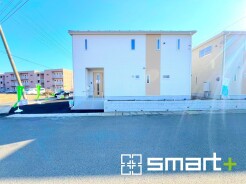 ～新規物件が誕生です～
・皆様お待たせいたしました。高萩市肥前町に新規物件が誕生いたしました。
・このエリアでお探しの方は、まずはお気軽にお問い合わせくださいませ。お待ちしております。
