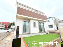 ～新規物件が誕生です～
・皆様お待たせいたしました。つくば市高野台に築浅中古物件が登場いたしました。
・このエリアでお探しの方は、まずはお気軽にお問い合わせくださいませ。お待ちしております。
