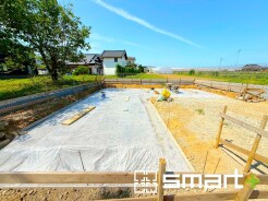 ～完成物件もご案内可能～
・ご案内時には実際の立地に加え、同メーカー・同仕様の完成物件もご案内可能です。
・ぜひ現地と建物をご覧いただき、具体的にイメージしてみてくださいませ。

