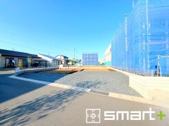 ～完成物件もご案内可能～
・ご案内時には実際の立地に加え、同メーカー・同仕様の完成物件もご案内可能です。
・ぜひ現地と建物をご覧いただき、具体的にイメージしてみてくださいませ。
(１号棟)