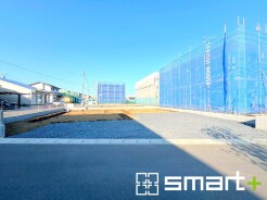 ～新規物件が誕生です～
・皆様お待たせいたしました。ひたちなか市東石川に新規物件が誕生です。
・このエリアでお探しの方は、まずはお気軽にお問い合わせくださいませ。お待ちしております。