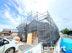 ～完成物件もご案内可能～
・ご案内時には実際の立地に加え、同メーカー・同仕様の完成物件もご案内可能です。
・ぜひ現地と建物をご覧いただき、具体的にイメージしてみてくださいませ。
