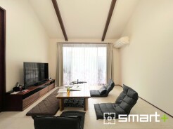 ～ナチュラルな色彩のＬＤＫ～
・自然な風合いの色味で纏められたＬＤＫは家具のコーディネートもしやすくなっております。
・どんなインテリアにするか、考えるだけでも楽しくなりますね。
