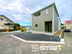 ～優しい印象の外観～
・環境にも馴染みやすく、汚れもあまり目立たない淡い色の外観は落ち着いた雰囲気を醸し出してくれますね。
・ナチュラルな色調が優しい印象を与えてくれます。
