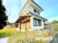 ～開放感ある角地のお住まい～
・２方向が空く事で開放感のある角地に位置しております。
・窮屈な感じが無く、ゆったりと暮らせるこの魅力をぜひ現地でご体感くださいませ。
