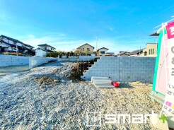 ～完成物件もご案内可能～
・ご案内時には実際の立地に加え、同メーカー・同仕様の完成物件もご案内可能です。
・ぜひ現地と建物をご覧いただき、具体的にイメージしてみてくださいませ。
