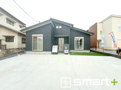 ～新規物件が誕生です～
・皆様お待たせいたしました。土浦市中村南に新規物件が誕生いたしました。
・このエリアでお探しの方は、まずはお気軽にお問い合わせくださいませ。お待ちしております。
（１号棟）