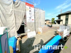 ～完成物件もご案内可能～
・ご案内時には実際の立地に加え、同メーカー・同仕様の完成物件もご案内可能です。
・ぜひ現地と建物をご覧いただき、具体的にイメージしてみてくださいませ。
