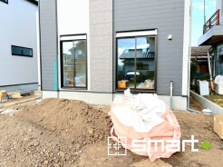 ～ご家族を守る「耐震等級３」～
・住宅性能評価において「耐震等級３」を取得。地震に強い家であることが証明されております。
・倒壊の恐れが低くなりますので、地震保険が半額になるメリットも。
