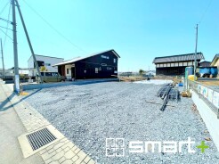 ～ご家族を守る「耐震等級３」～
・住宅性能評価において「耐震等級３」を取得。地震に強い家であることが証明されております。
・倒壊の恐れが低くなりますので、地震保険が半額になるメリットも。
