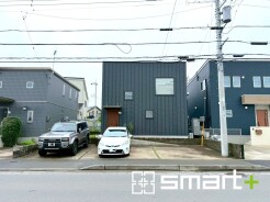 ～築浅中古物件が誕生です～
・皆様お待たせいたしました。つくば市陣場に新規物件が登場いたしました。
・このエリアでお探しの方は、まずはお気軽にお問い合わせくださいませ。お待ちしております。
