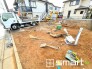 ～ベタ基礎でしっかりとした土台～
・コンクリートの中に鉄筋を配し強度を高めた「ベタ基礎」を採用。
・しっかりとした土台を造ったうえで、その上に建物が築造されていきます。
(１号棟)