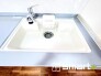 ～浄水器一体型水栓～
・お料理時に便利な浄水器付です。蛇口一体型タイプなのでシンク周りがスッキリしますね。
・シャワーにも切り替えることができ、便利です。