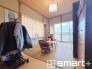 ～２面採光の明るいお部屋～
・和室は２面採光とする事で穏やかな陽の入る明るい空間となっております。
・くつろぎのプライベート時間を明るい空間で穏やかにお過ごしいただけます。

