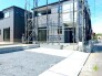 2号棟 ～開放感ある角地のお住まい～
・２方向が空く事で開放感のある角地に位置しております。
・窮屈な感じが無く、ゆったりと暮らせるこの魅力をぜひ現地でご体感くださいませ。
