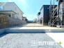 2号棟 ～お庭もある余裕の敷地～
・広々した敷地にはお庭もご用意。お庭があるだけで余裕を感じますね。
・防草シートや人工芝の敷設などのオプションもお気軽にご相談くださいませ。
