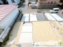 ～お庭もある余裕の敷地～
・広々した敷地にはお庭もご用意。お庭があるだけで余裕を感じますね。
・防草シートや人工芝の敷設などのオプションもお気軽にご相談くださいませ。
