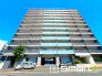 ～堂々とした大型のマンション～
・総戸数の多い大型のマンションですので、外観の迫力もあり誇りに思えるようなお住まいとなっております。
・ぜひ現地でご体感くださいませ。
