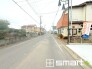 ～閑静な住宅街の立地～
・周辺は閑静な住宅街となっておりますので、静かな暮らしをご実現いただけます。
・前面道路の交通量も多くないので、小さなお子様がいるご家庭でもご安心ですね。
