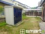 ～広々したお庭のある邸宅～
・余裕の敷地には広いお庭もご用意。
・ガーデニングや安らぎの空間として、倉庫を置いたりと様々な活用が可能です。
・人工芝の敷設などもお気軽にご相談くださいませ。
