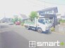 ～十分な広さのある前面道路～
・前面道路は約6ｍございますので、お車でのすれ違いも楽々で余計なストレスがかかりません。
・日々お車での移動が多い方には大切なポイントですね。
