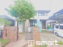 ～閑静な住宅街の立地～
・周辺は閑静な住宅街となっておりますので、静かな暮らしをご実現いただけます。
・前面道路の交通量も多くないので、小さなお子様がいるご家庭でもご安心ですね。

