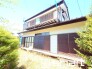 ～広々したお庭のある邸宅～
・余裕の敷地には広いお庭もご用意。
・ガーデニングや安らぎの空間として、倉庫を置いたりと様々な活用が可能です。
・人工芝の敷設などもお気軽にご相談くださいませ。
