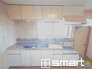 ～リビングを有効活用～
・キッチンは対面式ではなく壁側にございますので、お部屋の中の空間を有効活用できます。
・現地ではぜひ家具の配置などもイメージしながらご見学くださいませ。

