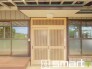 ～お住まいの顔「玄関」～
・毎日お出かけの際もご帰宅の際も通る玄関。
・ドアの交換や鍵の交換・追加などもお気軽にご相談くださいませ。
