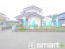 ～周辺環境になじむ外観～
・周囲の住宅街と調和した落ち着いた外観です。
・静かな環境での暮らしをイメージしやすい住まいです。