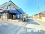 ～閑静な住宅街の立地～
・周辺は閑静な住宅街となっておりますので、静かな暮らしをご実現いただけます。
・前面道路の交通量も多くないので、小さなお子様がいるご家庭でもご安心ですね。
