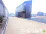 ～ゆとりあるカースペース～
・セカンドカーや来客時にも困らないカースペース４台分。物置や駐輪スペースなどにも利用できますね。
・カーポートなどのオプションもお気軽にご相談くださいませ。