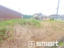 ～閑静な住宅街の立地～
・周辺は閑静な住宅街となっておりますので、静かな暮らしをご実現いただけます。
・前面道路の交通量も多くないので、小さなお子様がいるご家庭でもご安心ですね。
