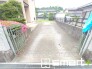 ～駐車場は２台分ご用意～
・駐車場は２台分ございますので、車通勤の方や複数台お持ちの方にもお勧めのお住まいです。
・カーポートなどのオプションもお気軽にご相談くださいませ。
