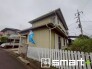 ～閑静な住宅街の立地～
・周辺は閑静な住宅街となっておりますので、静かな暮らしをご実現いただけます。
・前面道路の交通量も多くないので、小さなお子様がいるご家庭でもご安心ですね。
