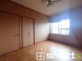 ～２面採光の明るいお部屋～
・洋室は２面採光とする事で穏やかな陽の入る明るい空間となっております。
・くつろぎのプライベート時間を明るい空間で穏やかにお過ごしいただけます。

