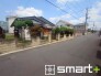 ～開放感ある角地のお住まい～
・２方向が空く事で開放感のある角地に位置しております。
・窮屈な感じが無く、ゆったりと暮らせるこの魅力をぜひ現地でご体感くださいませ。

