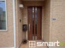 ～デザイン性に優れた玄関～
・モダンなデザインの玄関ドアを採用する事でお住まいの「顔」の印象が大きく変わります。
・毎日帰宅した際に嬉しくなる仕様です。
