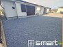 ～広々したお庭のある邸宅～
・余裕の敷地には広いお庭もご用意。
・ガーデニングや安らぎの空間として、倉庫を置いたりと様々な活用が可能です。
・人工芝の敷設などもお気軽にご相談くださいませ。
