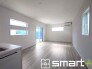 4号棟 ～日当り良好のＬＤＫ～
・たくさんの窓からたっぷりの陽光が差し込む明るいリビングで寛ぎのひと時を。
・柔らかみのあるナチュラルカラーで、家具やカーテンの色も選びやすいですね。