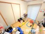 ～くつろぎと遊び場になる和室～
・お子さまの遊び場やお昼寝スペースとしても活躍。
・リビング横の一室として、家族の気配を感じられます。