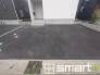 ～ゆとりあるカースペース～
・セカンドカーや来客時にも困らないカースペース２台分は並列駐車可能でお車の出し入れもラクラク。
・自転車やバイク、物置などもおける余裕の広さです。
(１号棟)