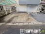 ～ゆとりあるカースペース～
・セカンドカーや来客時にも困らないカースペース３台分は並列駐車可能でお車の出し入れもラクラク。
・自転車やバイク、物置などもおける余裕の広さです。
