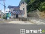 ～閑静な住宅街の立地～
・周辺は閑静な住宅街となっておりますので、静かな暮らしをご実現いただけます。
・前面道路の交通量も多くないので、小さなお子様がいるご家庭でもご安心ですね。

