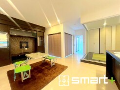 ~余裕の空間が広がるLDK~
・18.25帖あるLDKはご家族団らんのお時間を余裕の広さで演出してくれます。
・ご内覧の際は家具の配置などもイメージしながらご覧くださいませ。