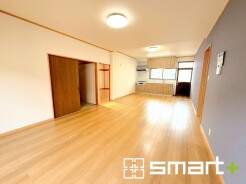 ~家具の配置がしやすい間取~
・LDKはリビングとダイニングの境目が分かりやすくなっており、家具の配置がしやすい造り。
・どんなインテリアにするか考えるだけでも楽しくなりますね。