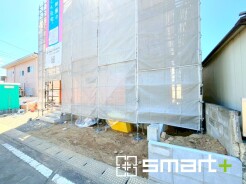 ~ご家族を守る「耐震等級3」~
・住宅性能評価において「耐震等級3」を取得。地震に強い家であることが証明されております。
・倒壊の恐れが低くなりますので、地震保険が半額になるメリットも。
(1号棟)